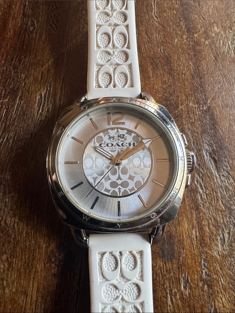 Coach boyfriend Silver-Tone Watch with White Logo Silicone Strap